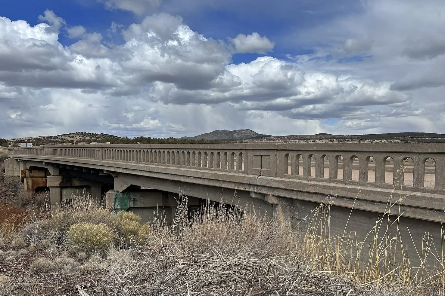 Crookton Overpass - Rt 66 - Arizona — Abandoned Places, Gold Rush